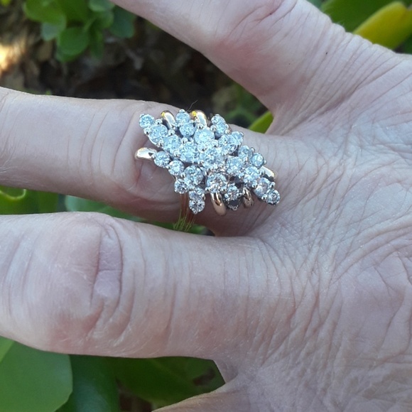 Jewelry - SOLD    14k genuine Gold &  genuine DIARING